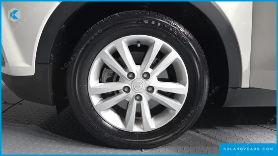 KGM - SSANGYONG TIVOLI VX 2WD