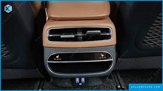GENESIS GV70 2.5T GASOLINE 2WD