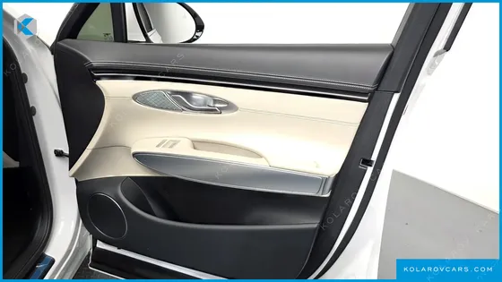 GENESIS GV70 2.5T GASOLINE 2WD