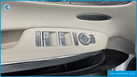 GENESIS GV70 2.5T GASOLINE 2WD