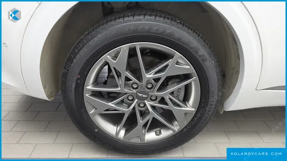 GENESIS GV70 2.5T GASOLINE 2WD
