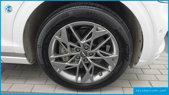 GENESIS GV70 2.5T GASOLINE 2WD