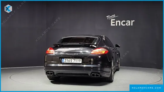 PORSCHE PANAMERA 4.8 GTS