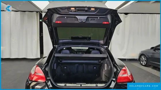 PORSCHE PANAMERA 4.8 GTS