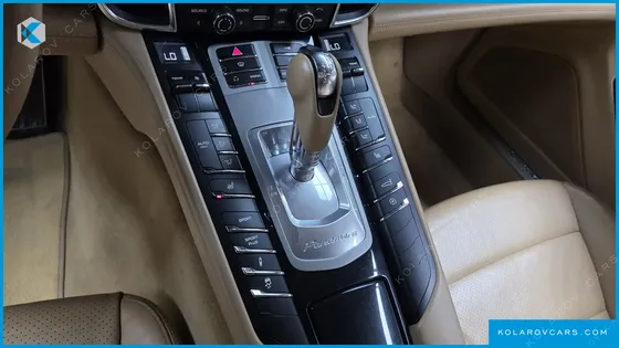 PORSCHE PANAMERA 4.8 4S