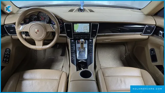 PORSCHE PANAMERA 4.8 4S