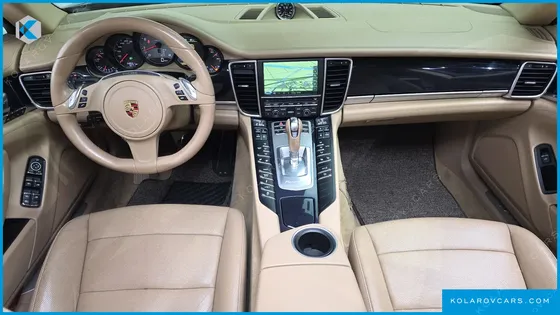 PORSCHE PANAMERA 4.8 4S
