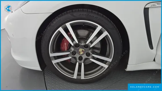 PORSCHE PANAMERA 3.0 DIESEL