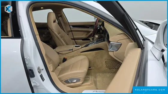 PORSCHE PANAMERA 3.0 DIESEL