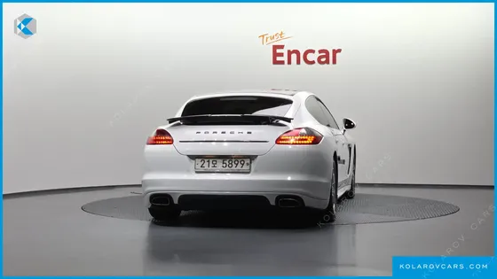 PORSCHE PANAMERA 3.0 DIESEL