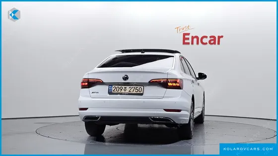 VOLKSWAGEN JETTA 1.4 TSI PREMIUM