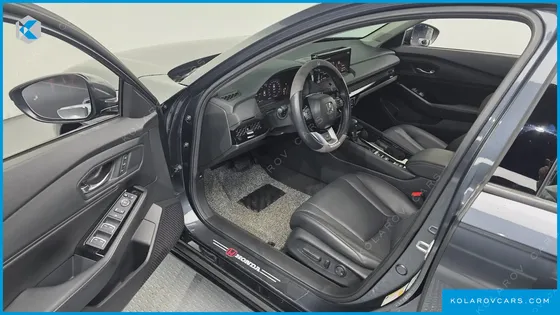 HONDA ACCORD 2.0 HYBRID TOURING