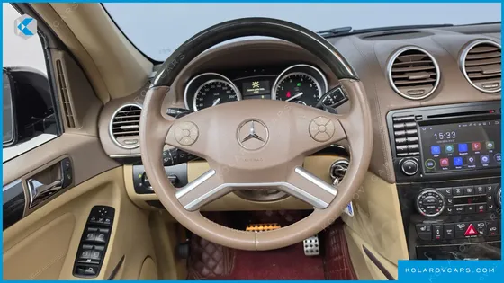 MERCEDES GL-CLASS GL550 4MATIC