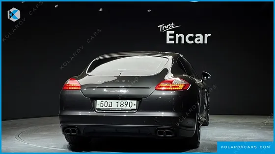PORSCHE PANAMERA 4.8 GTS