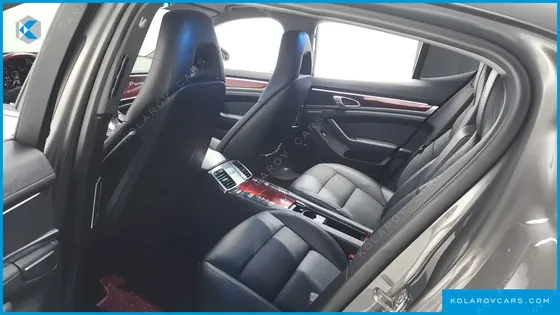 PORSCHE PANAMERA 3.0 DIESEL