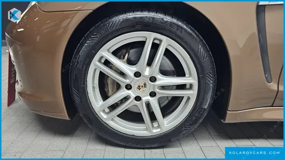 PORSCHE PANAMERA 4.8 S
