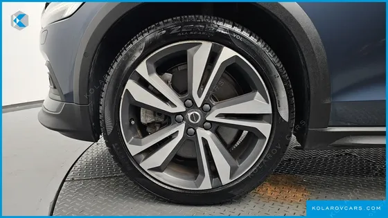 VOLVO V60 T5 PRO AWD