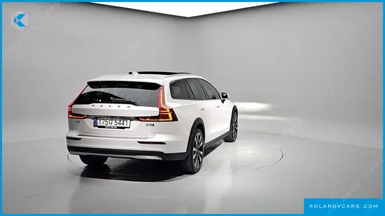 VOLVO V60 B5 ULTIMATE AWD