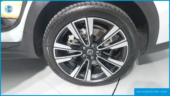 VOLVO V60 B5 ULTIMATE AWD