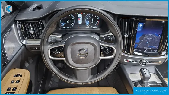 VOLVO V60 T5 PRO AWD