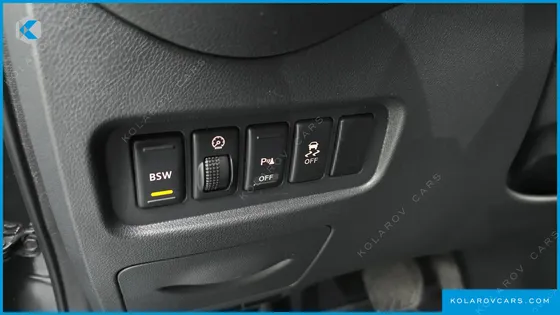 RENAULT KOREA QM5 GASOLINE 2WD RE