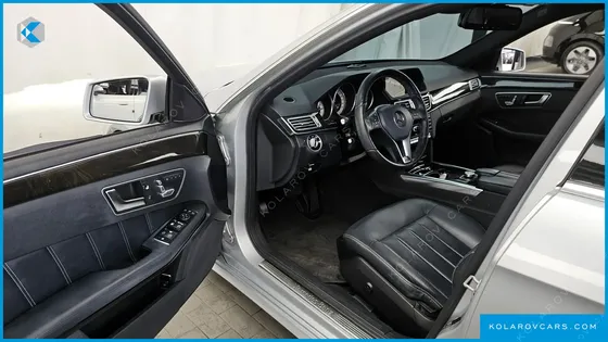 MERCEDES E-CLASS E300 AVANGARD