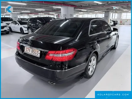 MERCEDES E-CLASS E300 AVANGARD