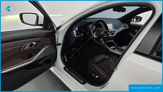 BMW 3 SERIES 330E M SPORT