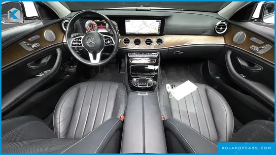 MERCEDES E-CLASS E300E EXCLUSIVE