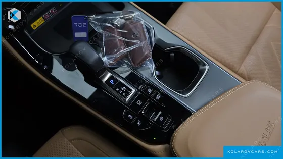 LEXUS NX PREMIUM