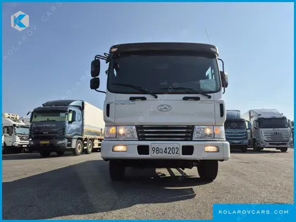 HYUNDAI MEGA TRUCK GOLD