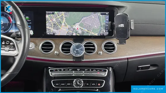 MERCEDES E-CLASS E300E EXCLUSIVE