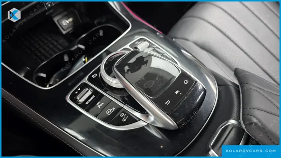 MERCEDES E-CLASS E300E EXCLUSIVE