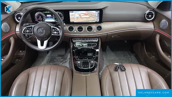 MERCEDES E-CLASS E300E EXCLUSIVE