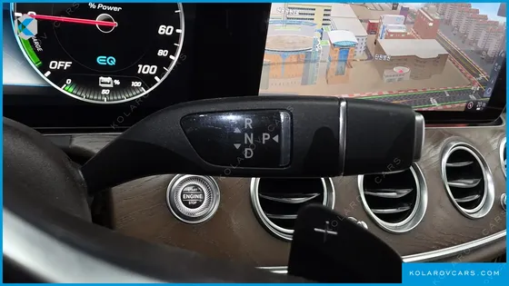 MERCEDES E-CLASS E300E EXCLUSIVE
