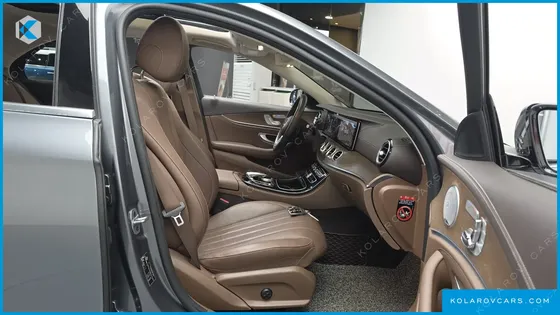 MERCEDES E-CLASS E300E EXCLUSIVE