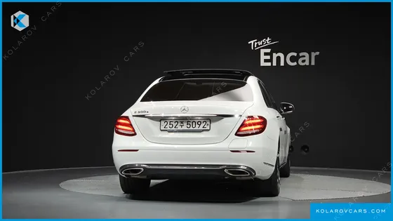 MERCEDES E-CLASS E300E EXCLUSIVE