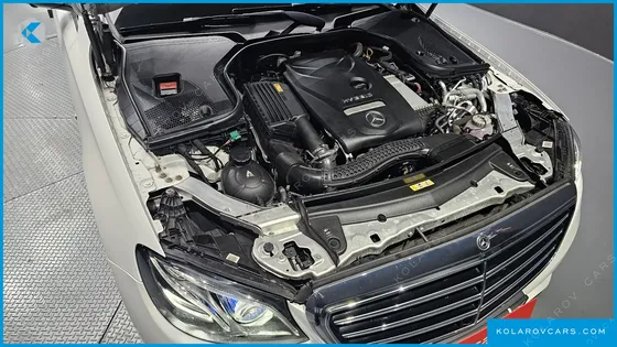 MERCEDES E-CLASS E300E EXCLUSIVE