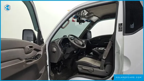 HYUNDAI PORTER II SUPER CABIN LPG