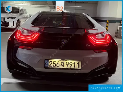 BMW I8 COUPE