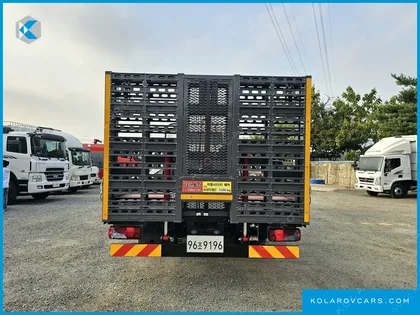 TATA DAEWOO NOBUS MID-SIZE TRUCK ROYAL