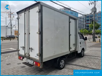 HYUNDAI PORTER II STANDARD CAP CRDI