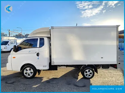HYUNDAI PORTER II SUPER CABIN LPG