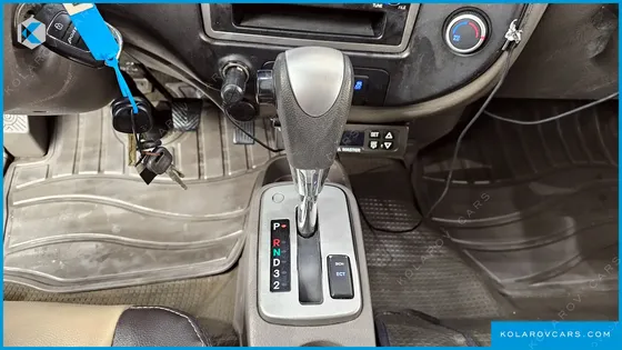 HYUNDAI PORTER II STANDARD CAP CRDI