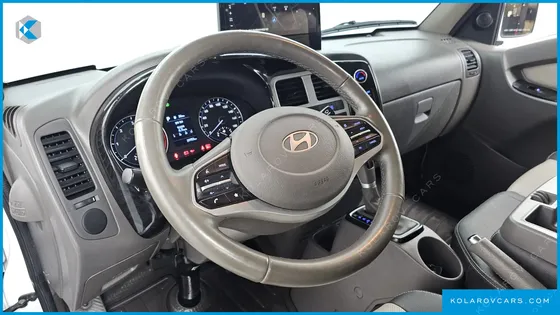 HYUNDAI PORTER II SUPER CABIN LPG