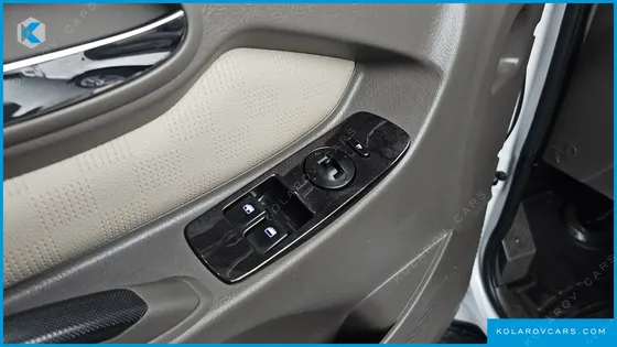 HYUNDAI PORTER II SUPER CABIN LPG