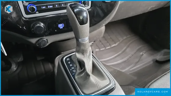 HYUNDAI PORTER II STANDARD CAP CRDI