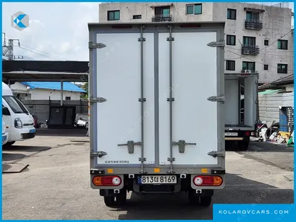 HYUNDAI PORTER II SUPER CABIN LPG