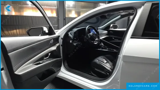 HYUNDAI ELANTRA (AVANTE) SMART