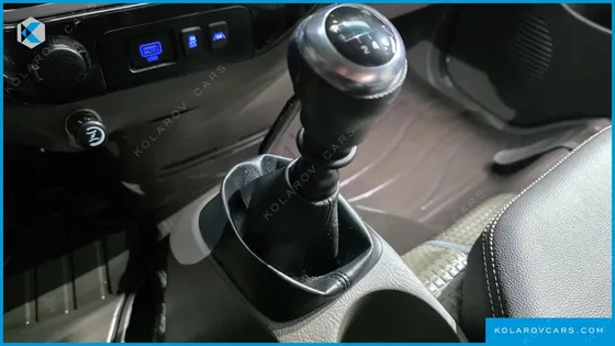 HYUNDAI PORTER II 4WD SUPER CAP